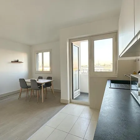 Flexliving - - Remusat Hébergement de vacances Paris